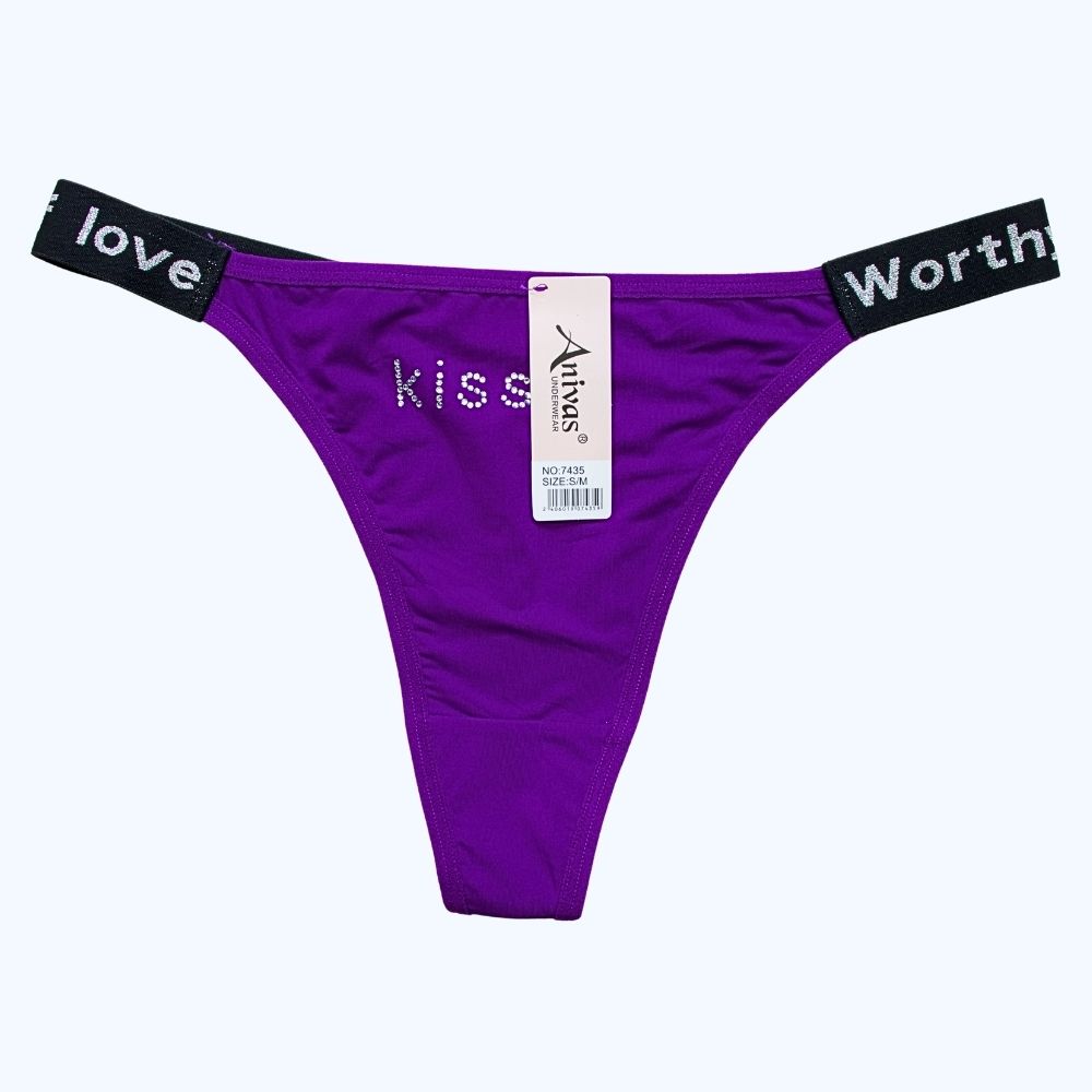 TANGA CON ELÁSTICO TIPOGRÁFICO Y ESTAMPADO 7435
