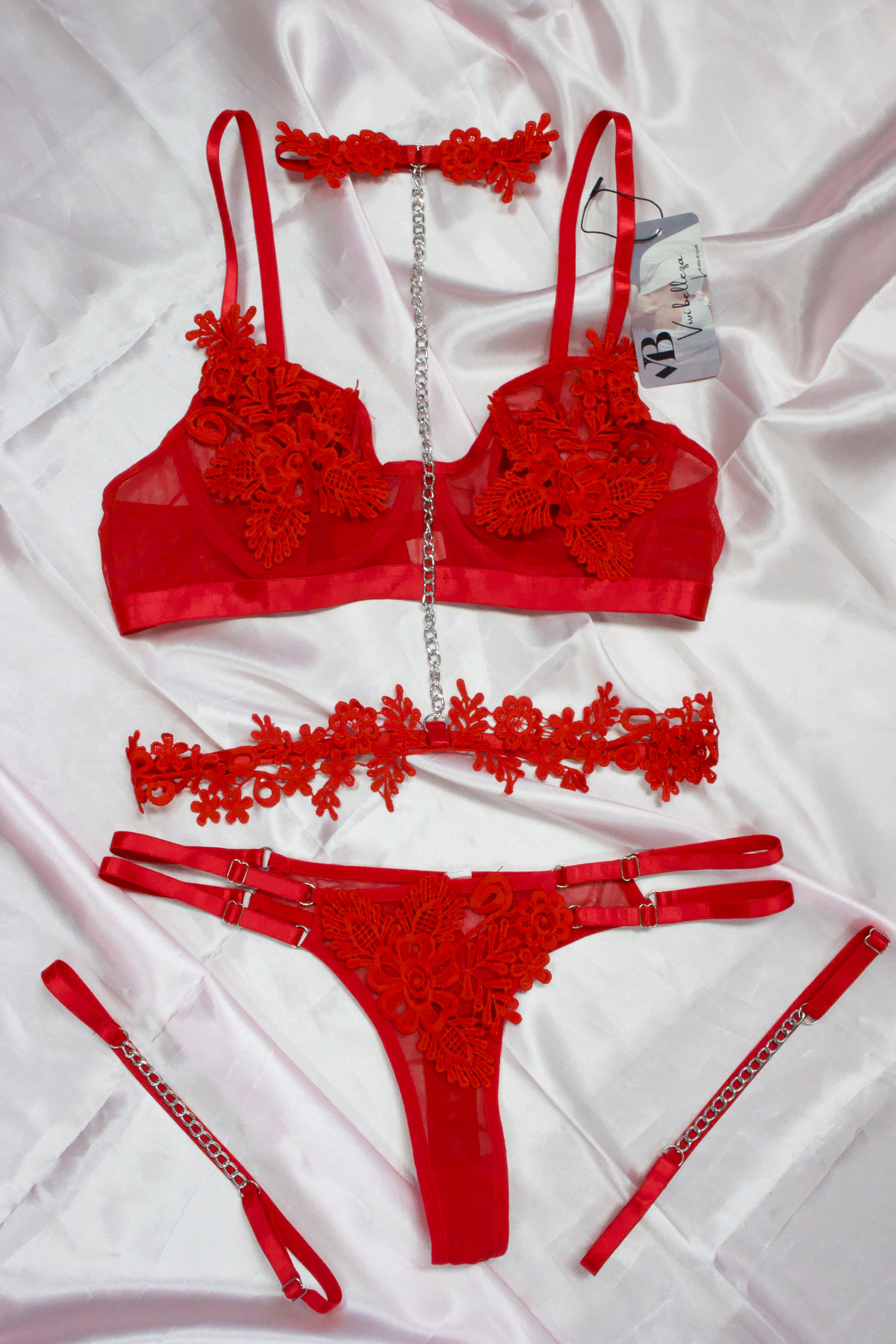 CONJUNTO 3 PIEZAS MESH Y FLORES BORDADAS QX6636 OFF