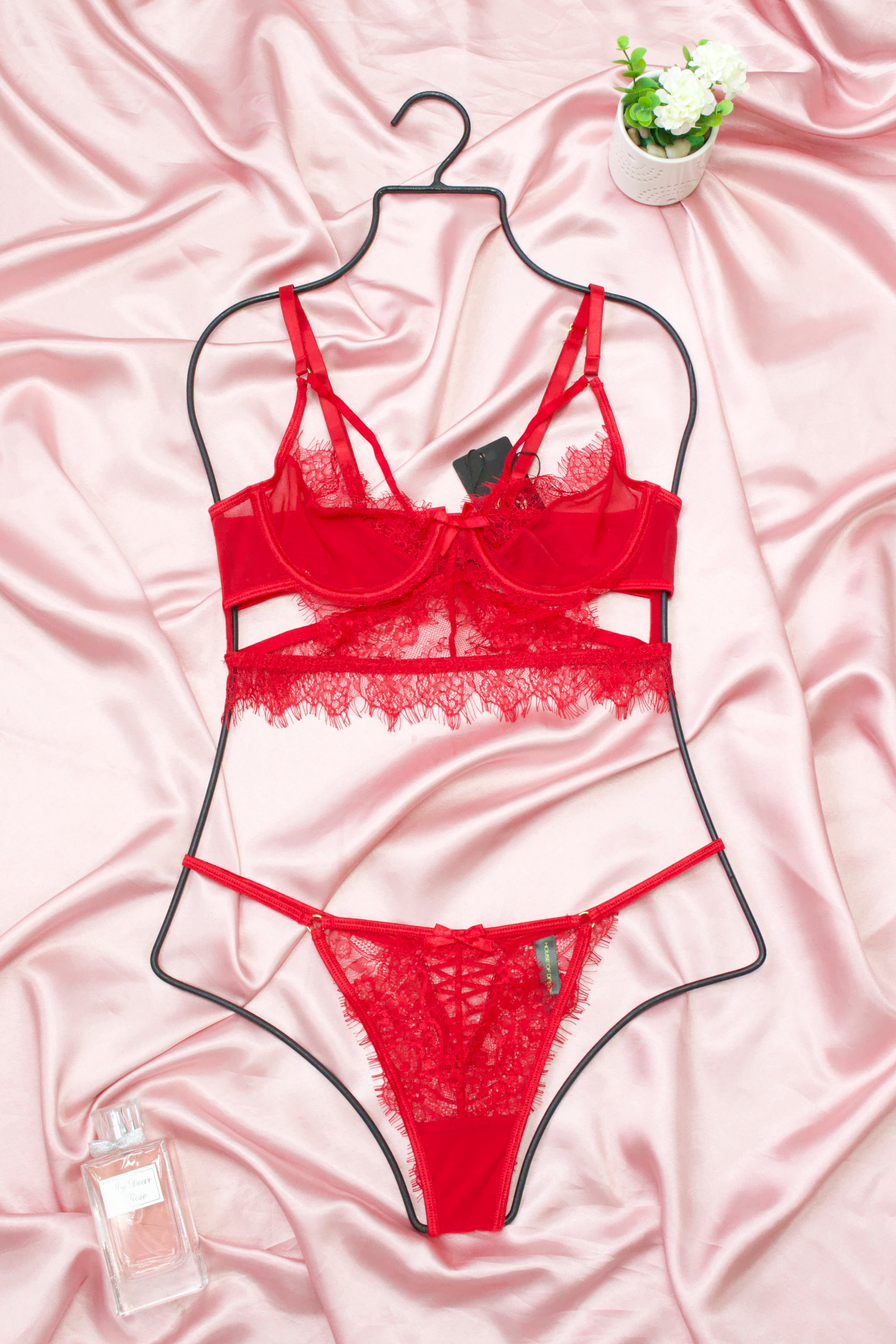 CONJUNTO MESH Y ENCAJE ROJO HD00201A OFF