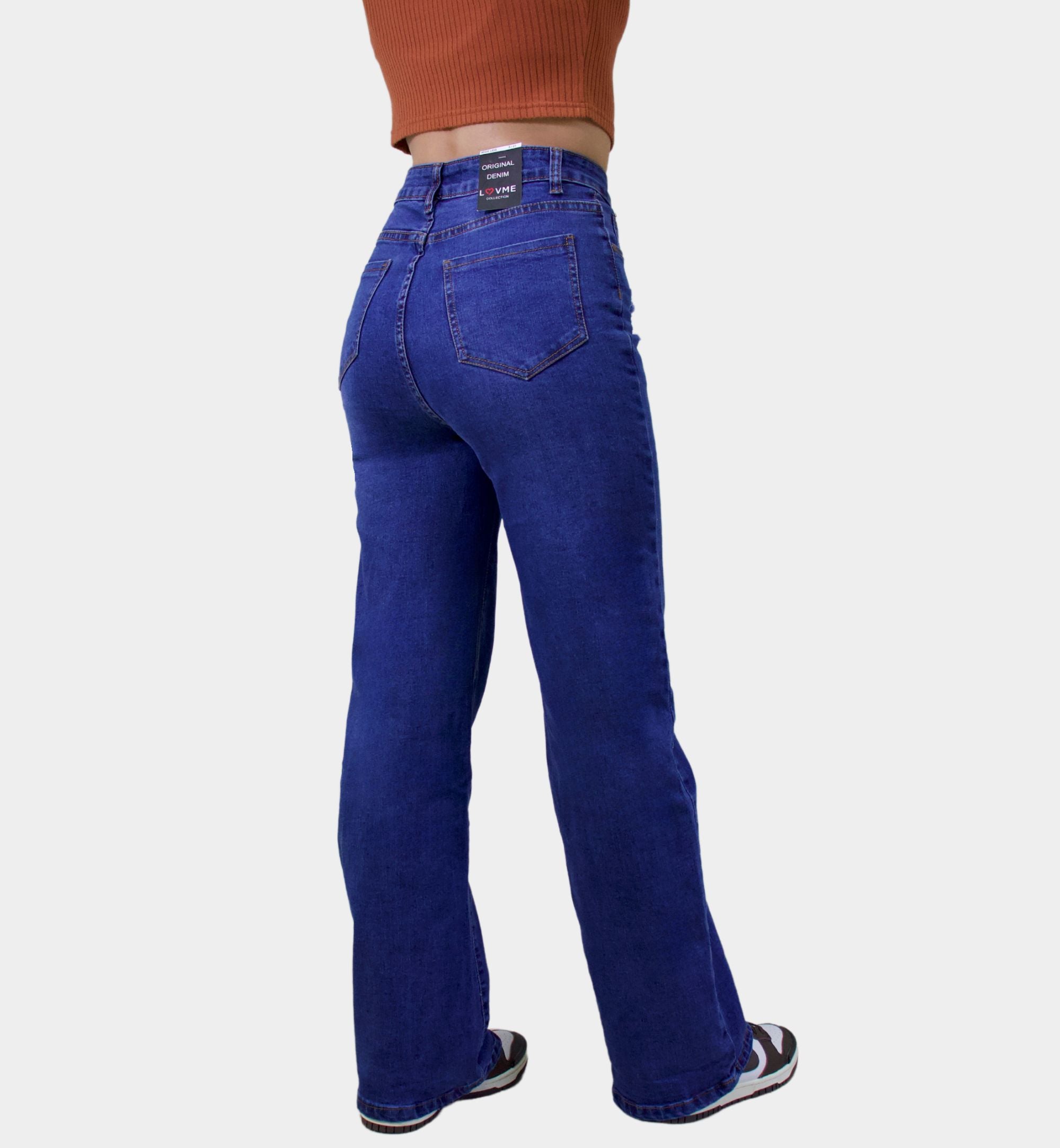JEANS RECTO DETALLES DE RASGADO LV242007