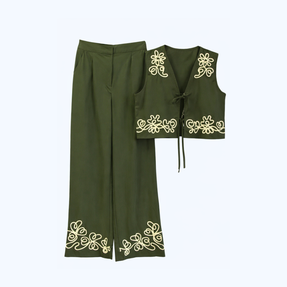 CONJUNTO BORDADO DE CHALECO Y PANTALÓN LV12285