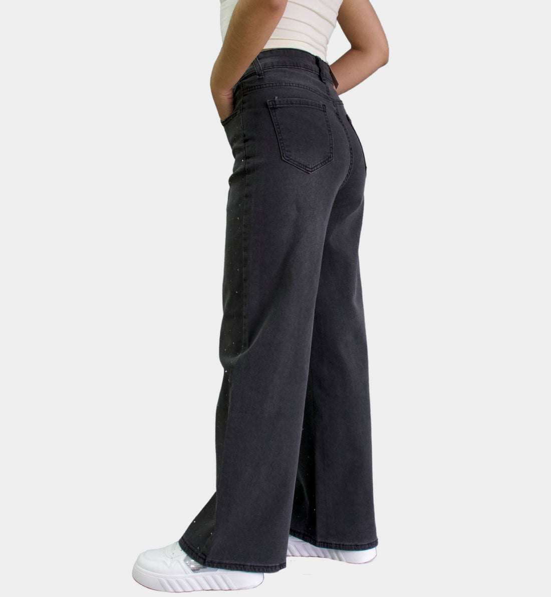 JEANS RECTO NEGRO CON PEDRERÍA LV5065