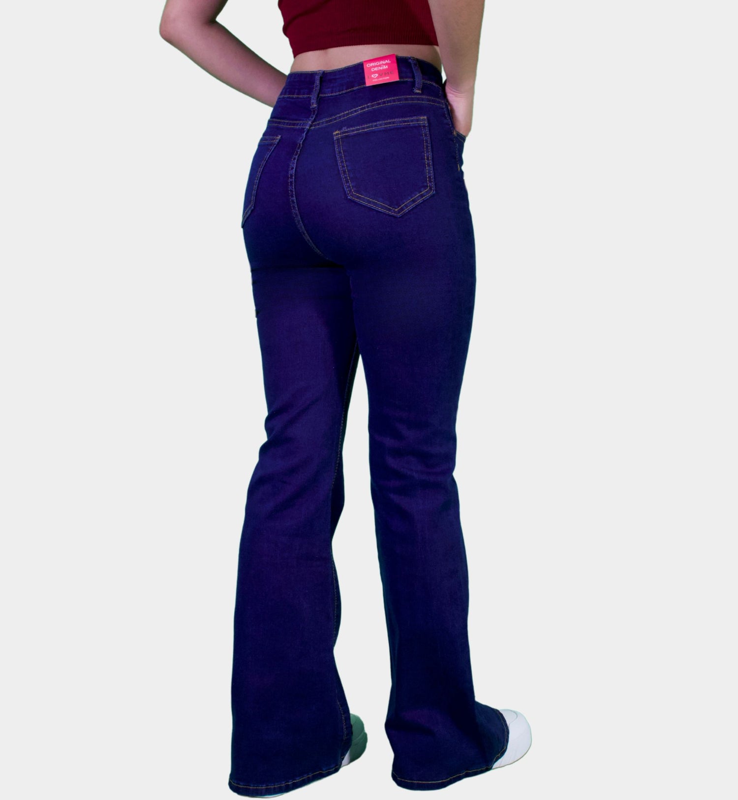 JEANS ACAMPANADO LISO LV5029