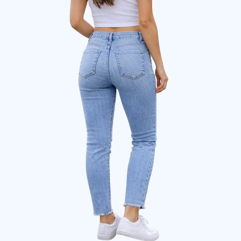 JEANS SKINNY LIGHT CON PEDRERÍA LV5179