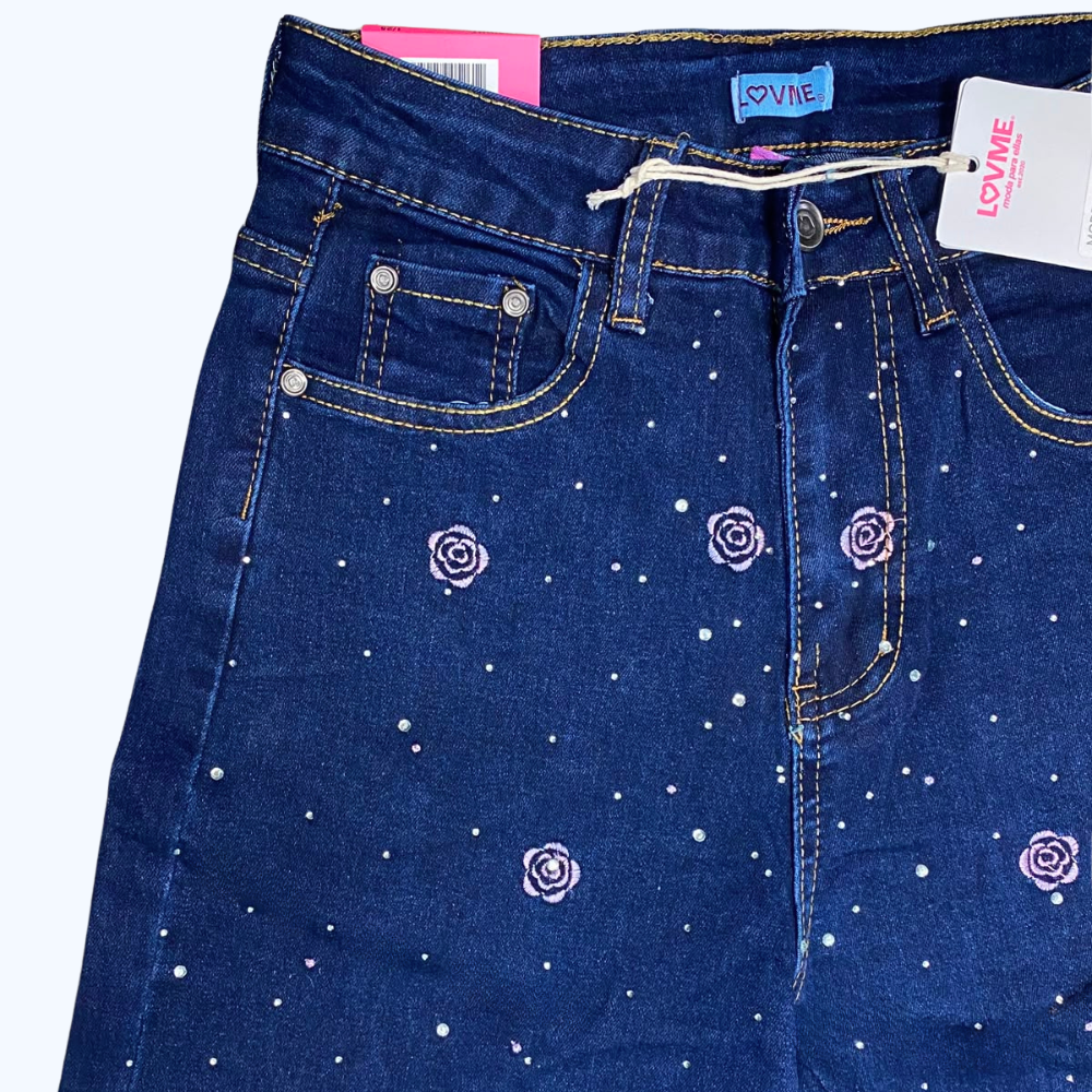 JEANS DETALLES DE PEDRERÍA Y BORDADO DE ROSAS LV5261