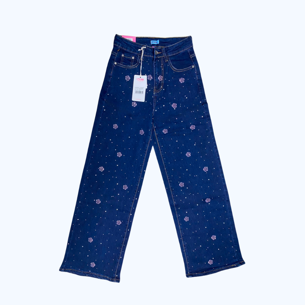 JEANS DETALLES DE PEDRERÍA Y BORDADO DE ROSAS LV5261