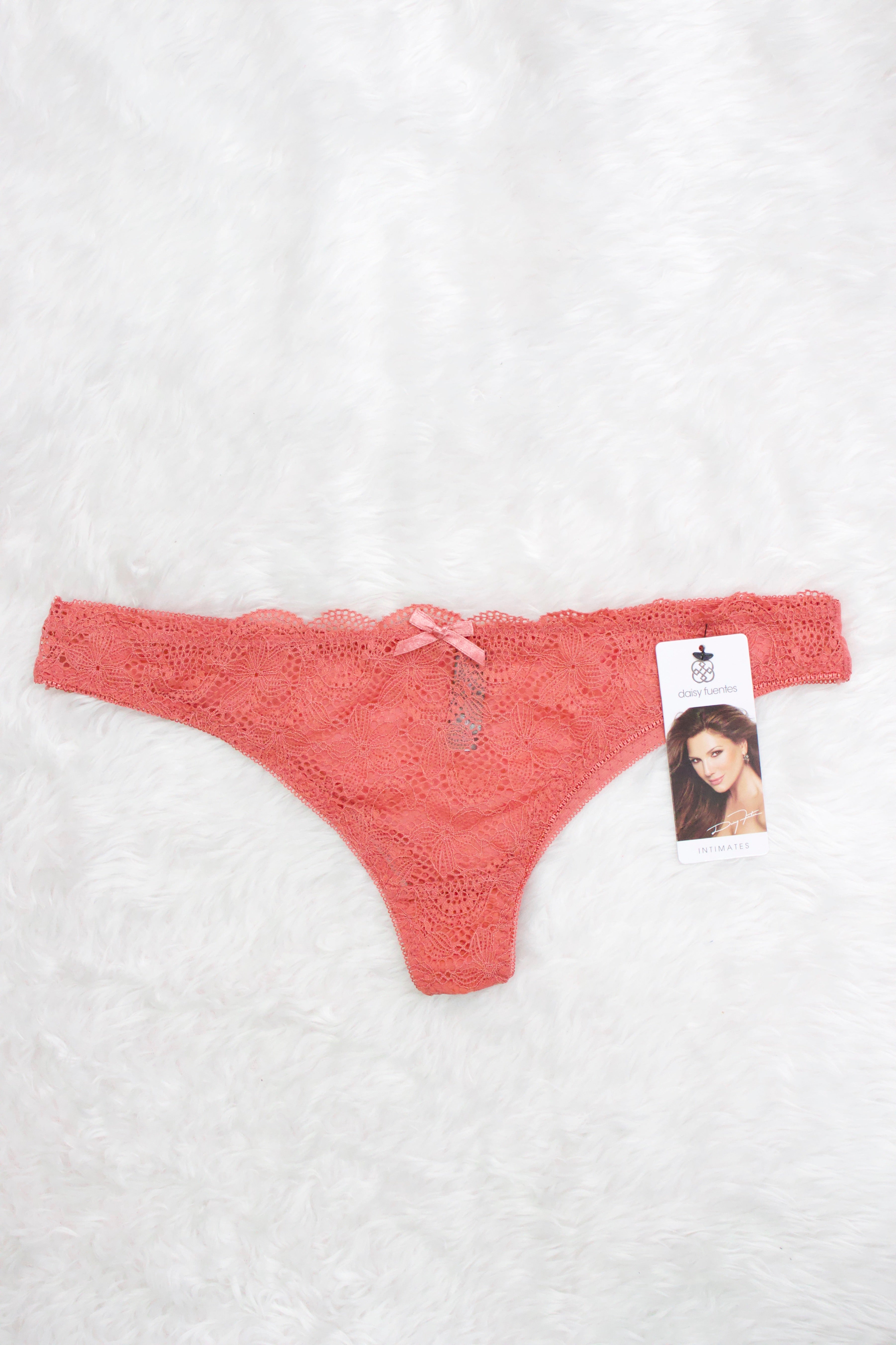 PANTY CACHETERO DE ENCAJE Y MESH DF4766X OFF Atrevida Lenceria