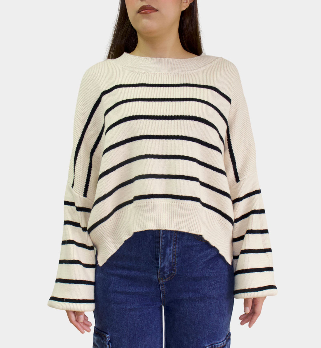 SUÉTER OVERSIZE DE RAYAS M44