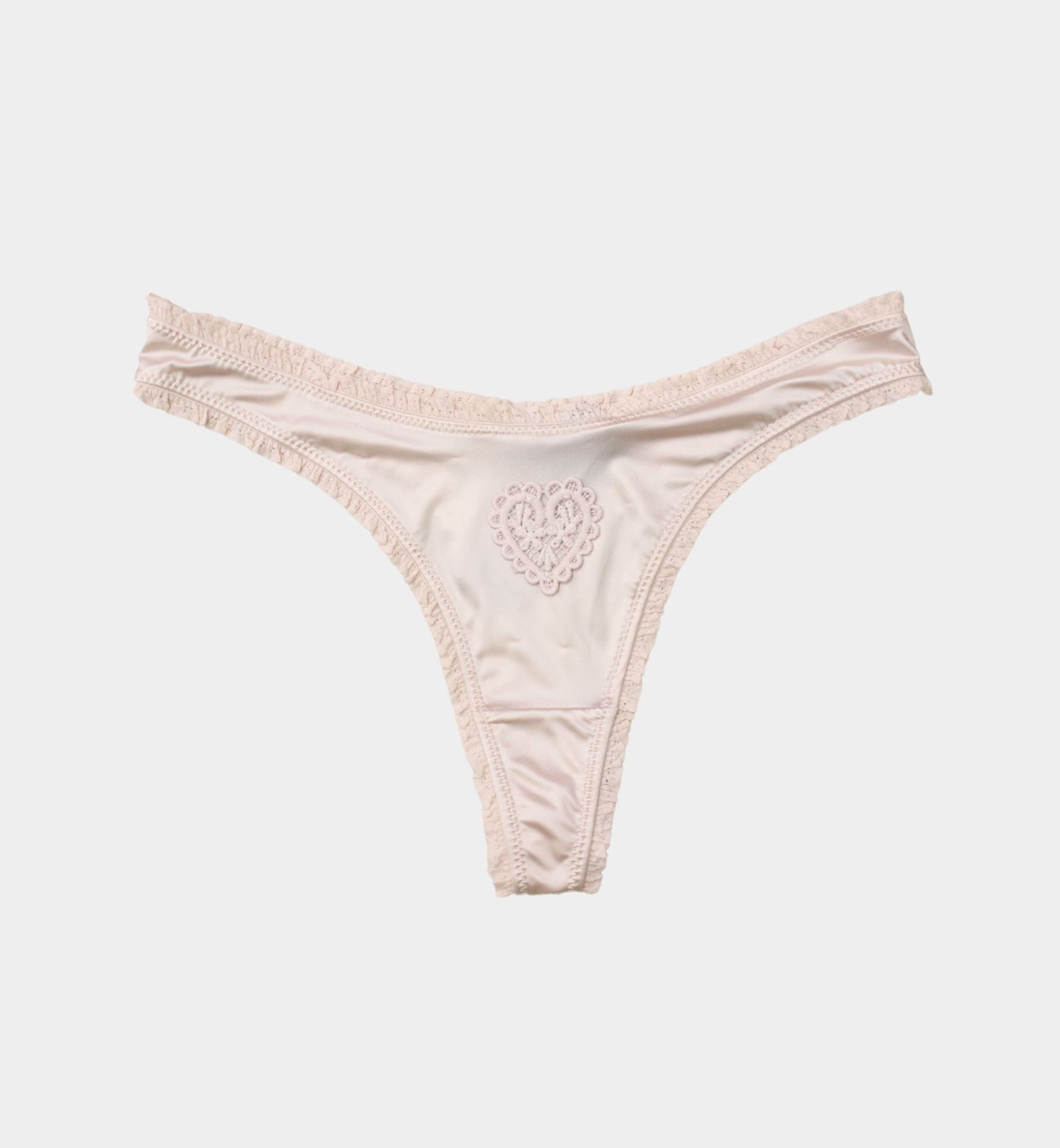 TANGA SATINADA CORAZON BORDADO 63116T